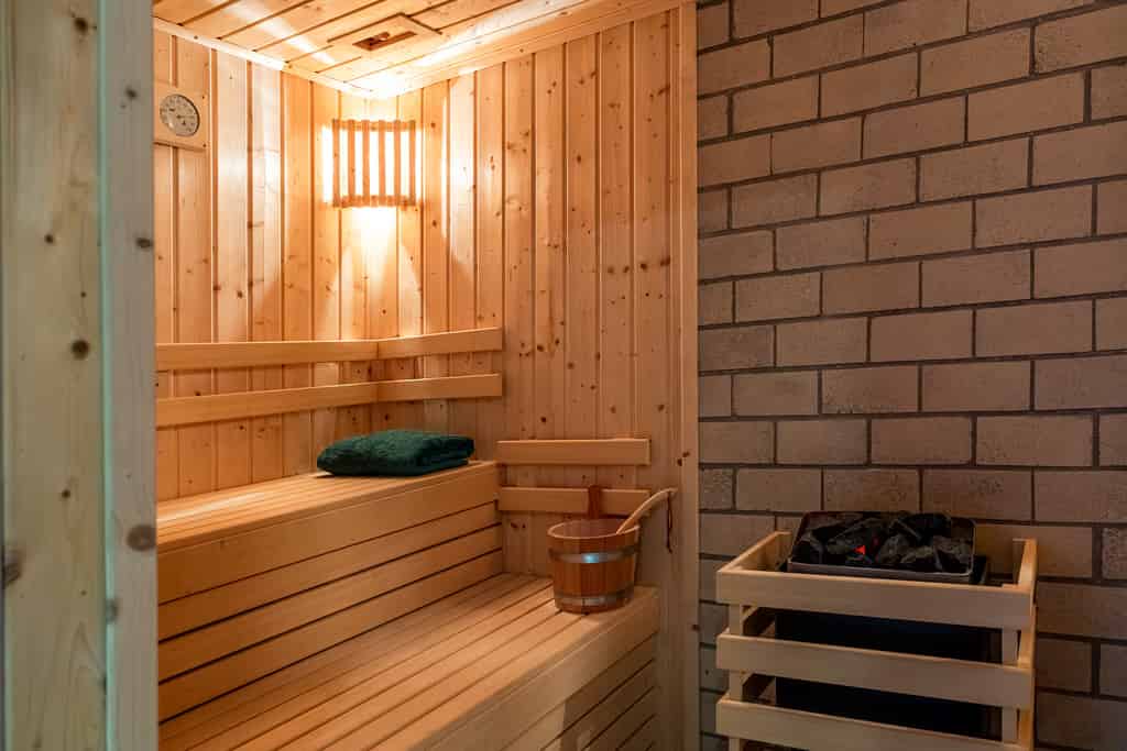 Spa at Cénica sauna in Centro, Porto